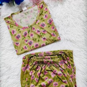 t shirt sets