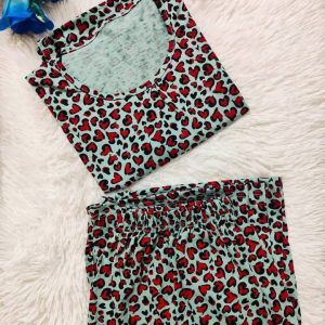 t shirt sets